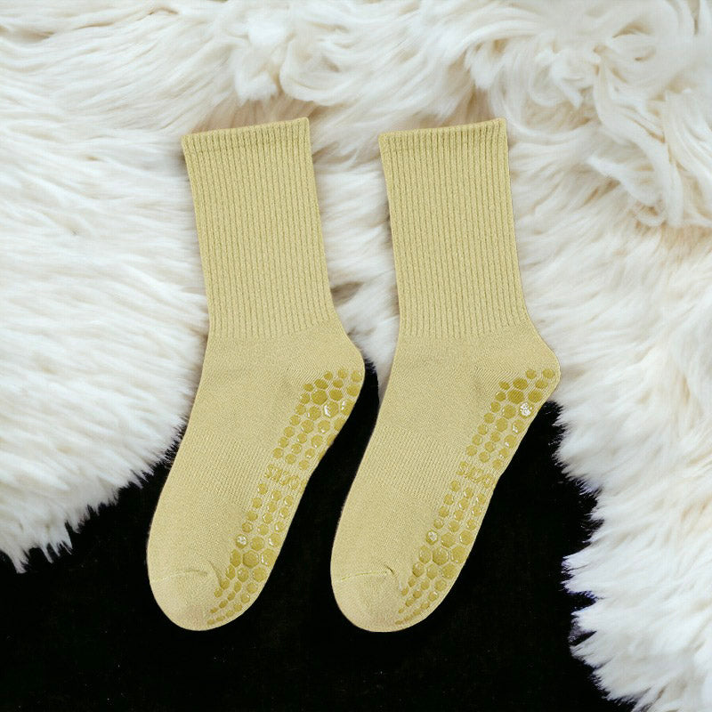 Autumn and Winter Mid-Calf Cotton Non-Slip Yoga Socks for Women