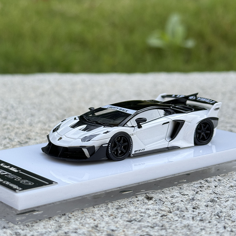 Scale Mini 1:64 Lamborghini LP700 GT EVO wide-body modified resin car modeler