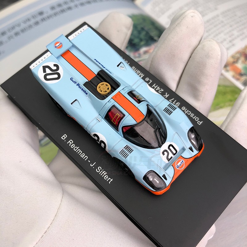 Spark 1:64 Porsche 917K Bay livery 1970 classic Le Mans racing car model