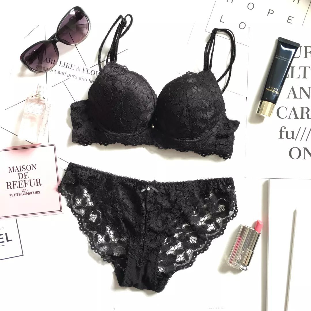 Women's Lace Bra and Panty Set Push Up Lingerie Underwear Set