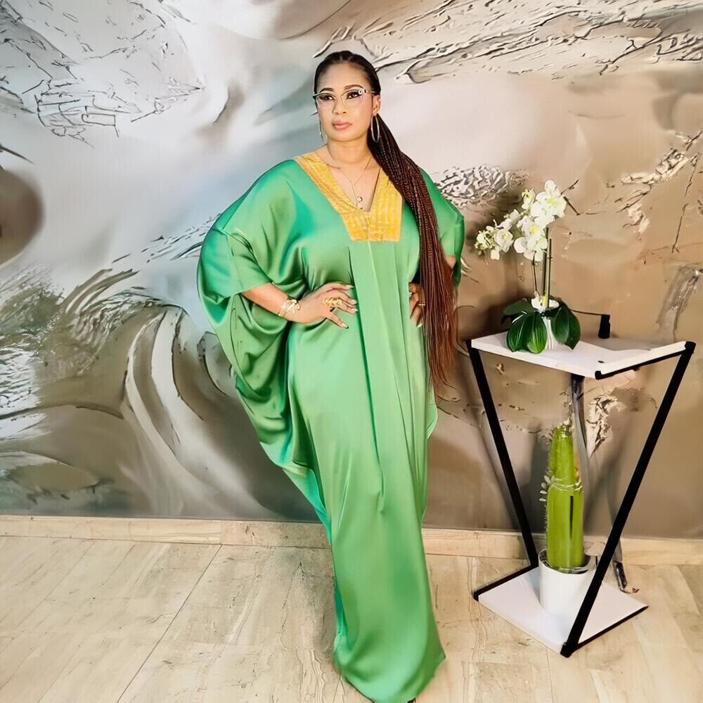 Muslim Women V-Neck Bat Sleeved Robe Arab Hot Drill Burqas Kaftan Satin Abaya