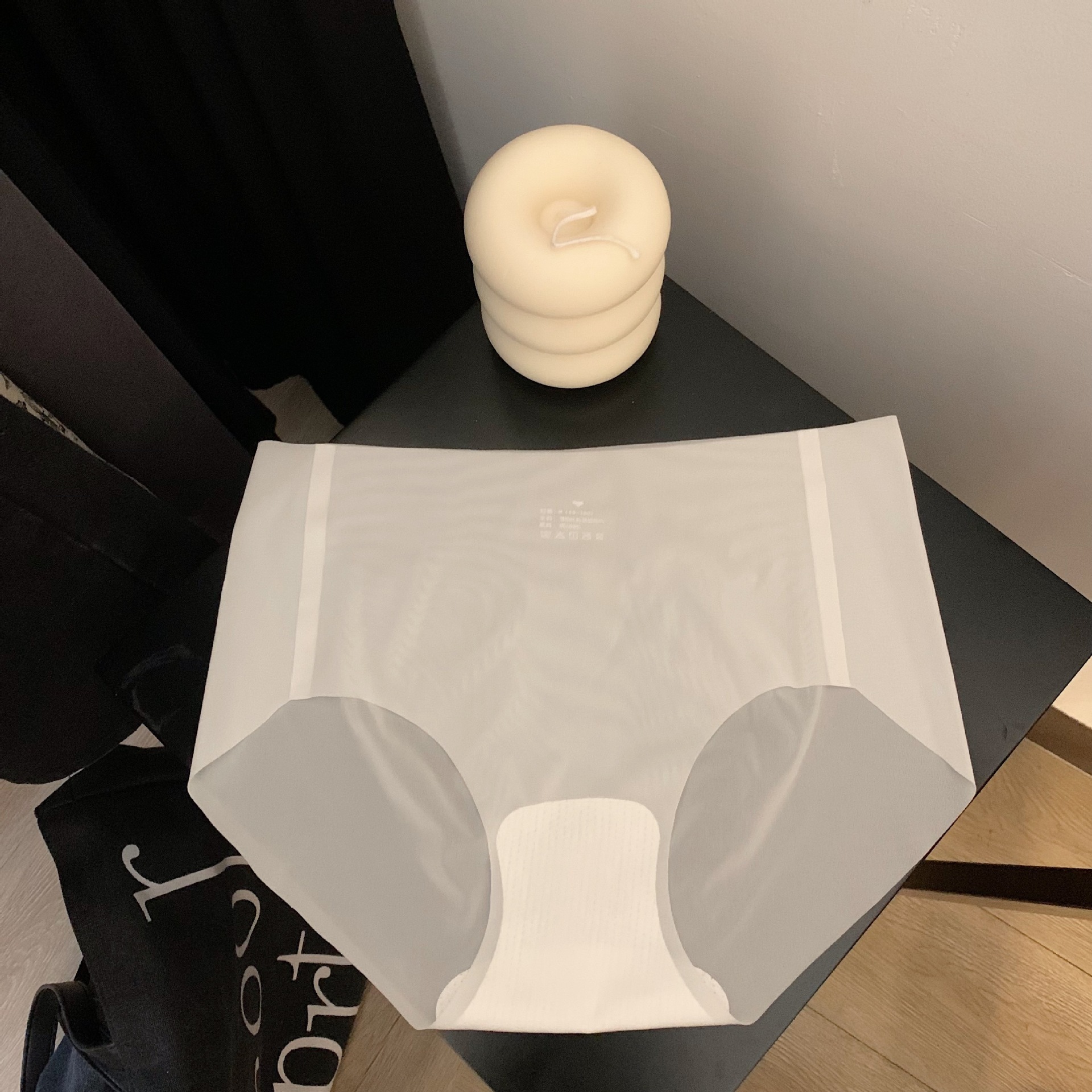 Women’s Summer Ultra Thin Traceless Underwear Quick Drying Panties Sexy Brief