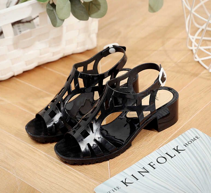 Sandalias de gelatina transparente para mujer punta abierta tacones medios hebilla de verano suela suave zapatos de playa