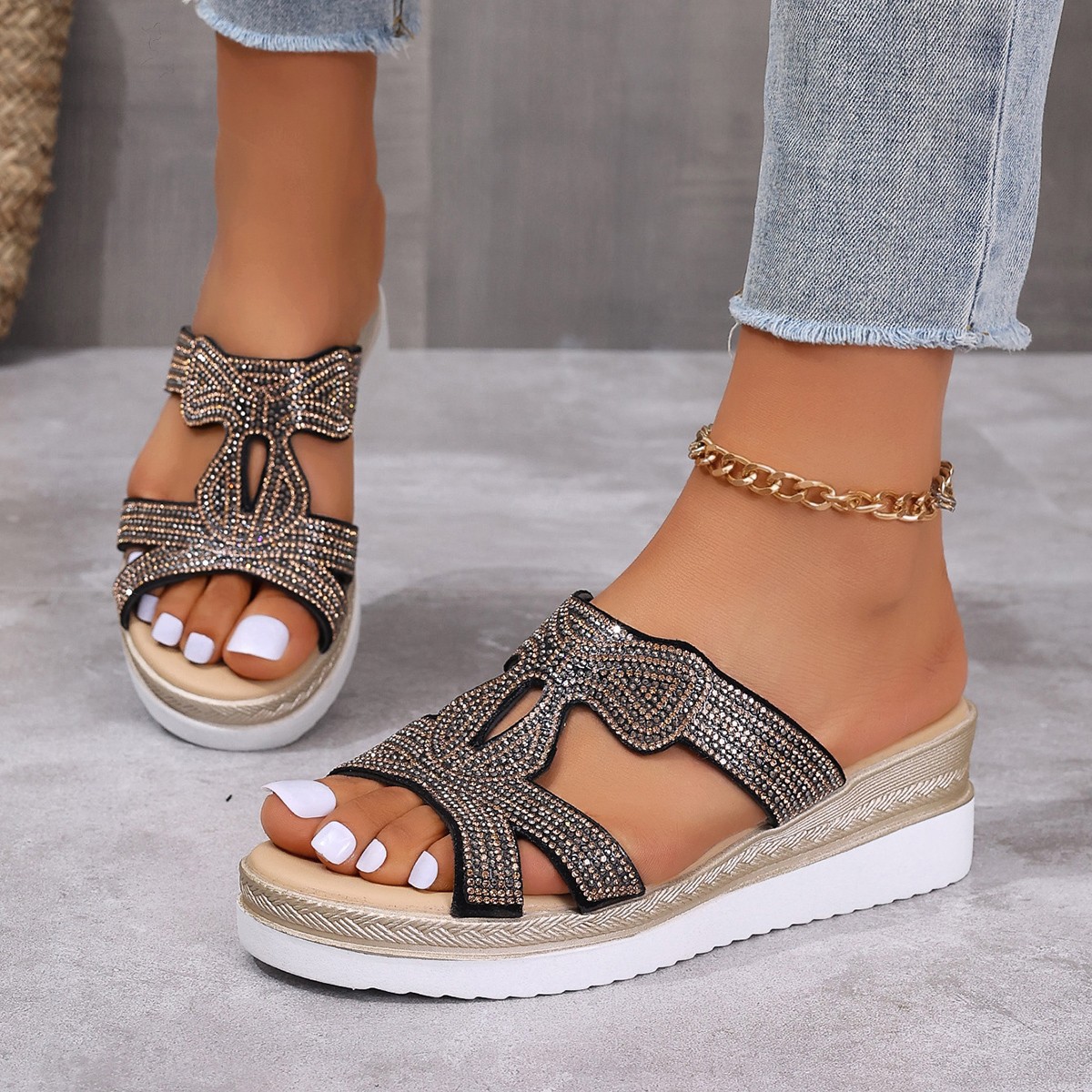 Womens Comfy Wedge Sandals Shoes Ladies Summer Rhinestone Slip On Beach Slippers