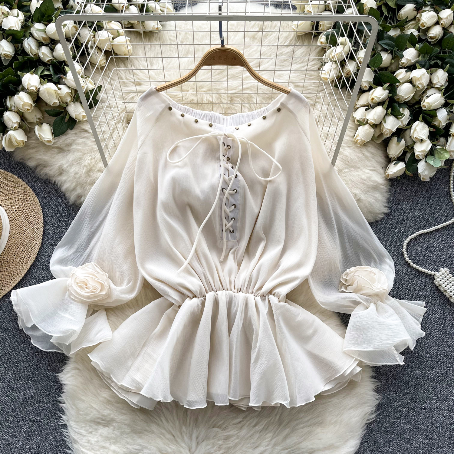 Camisa para mujeres sin hombros mangas largas acampanadas ajustada con volantes de gasa Prendas para el torso de moda - Imagen 26 de 30