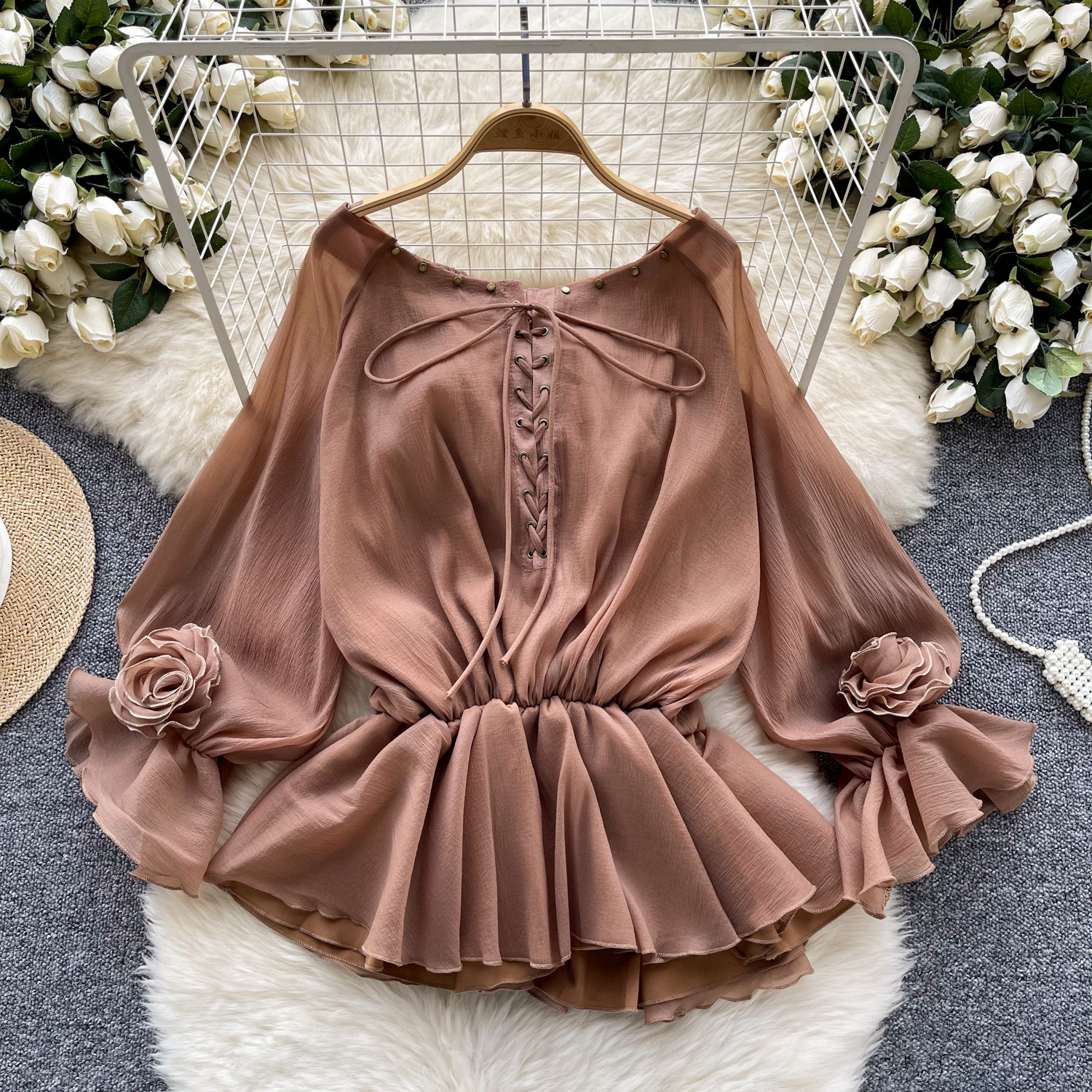 Camisa para mujeres sin hombros mangas largas acampanadas ajustada con volantes de gasa Prendas para el torso de moda - Imagen 29 de 30