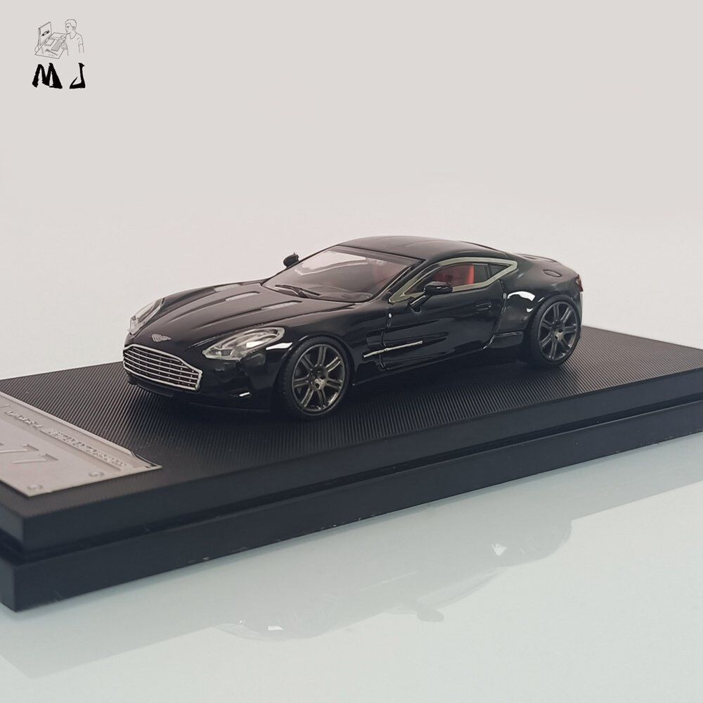 MJ1:64  Aston Martin ONE77 Diecast Toys Car Models Miniature Hobby Limited 999