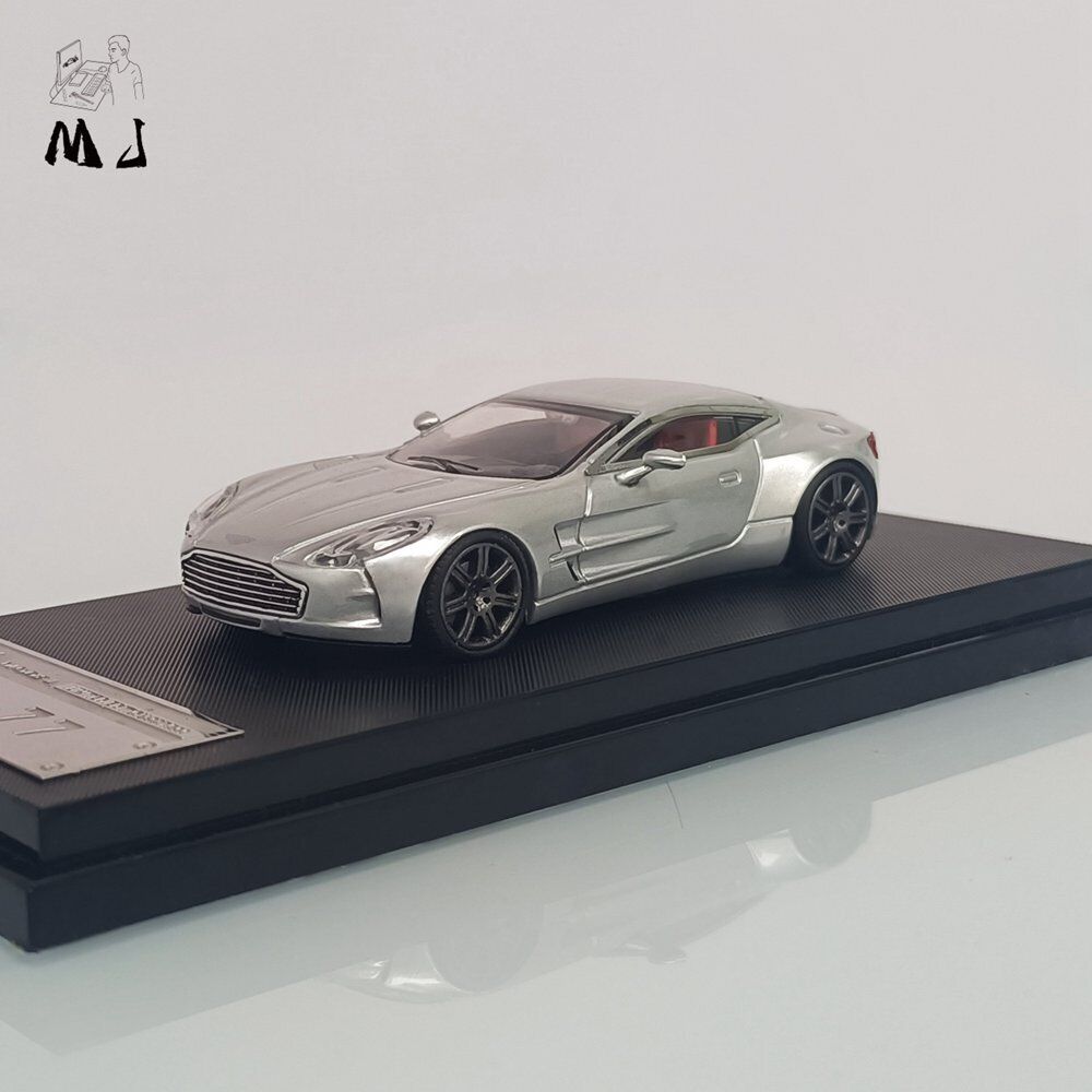 MJ1:64  Aston Martin ONE77 Diecast Toys Car Models Miniature Hobby Limited 999