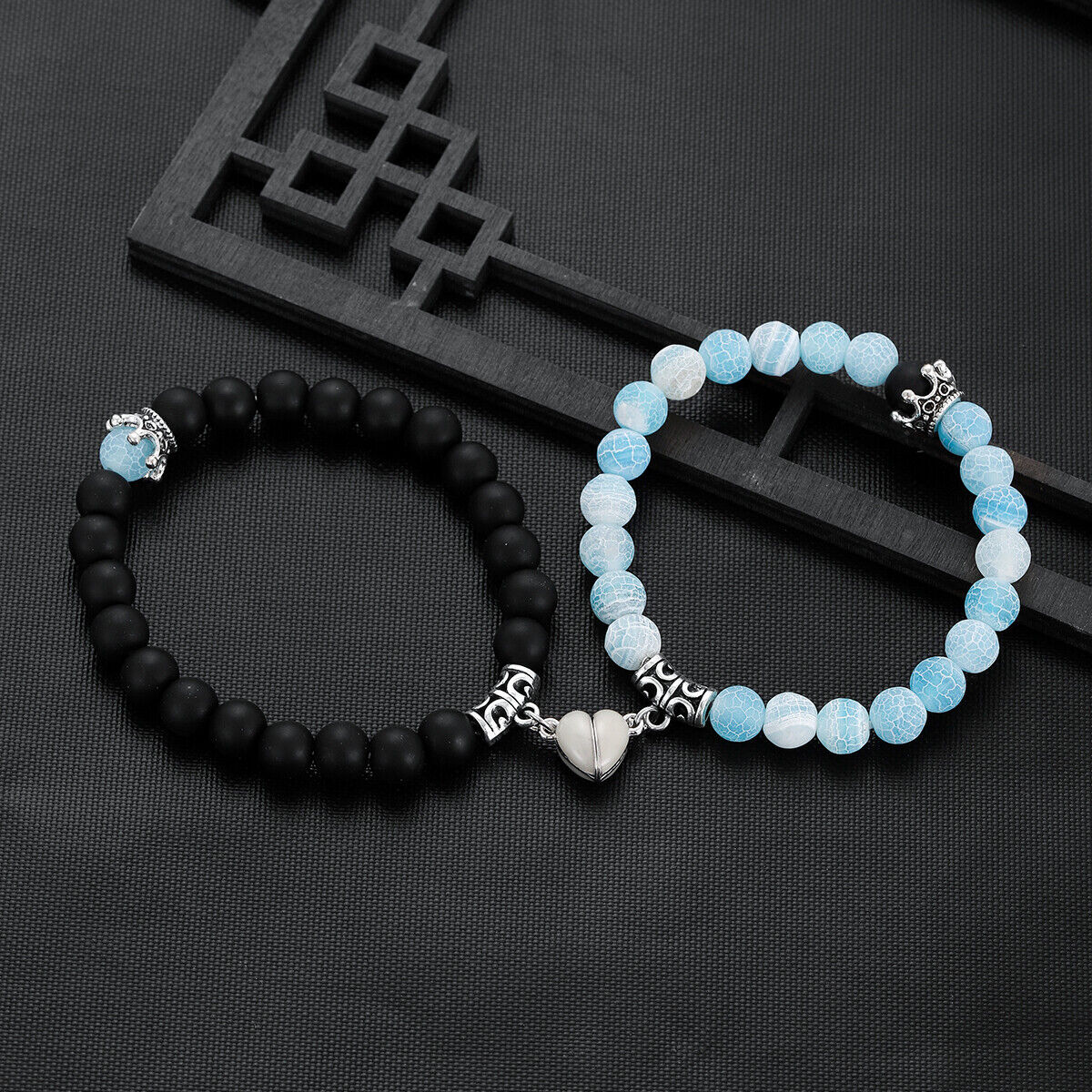2pcs Crown Beaded Charms Bracelet Luminou Heart Glow In The