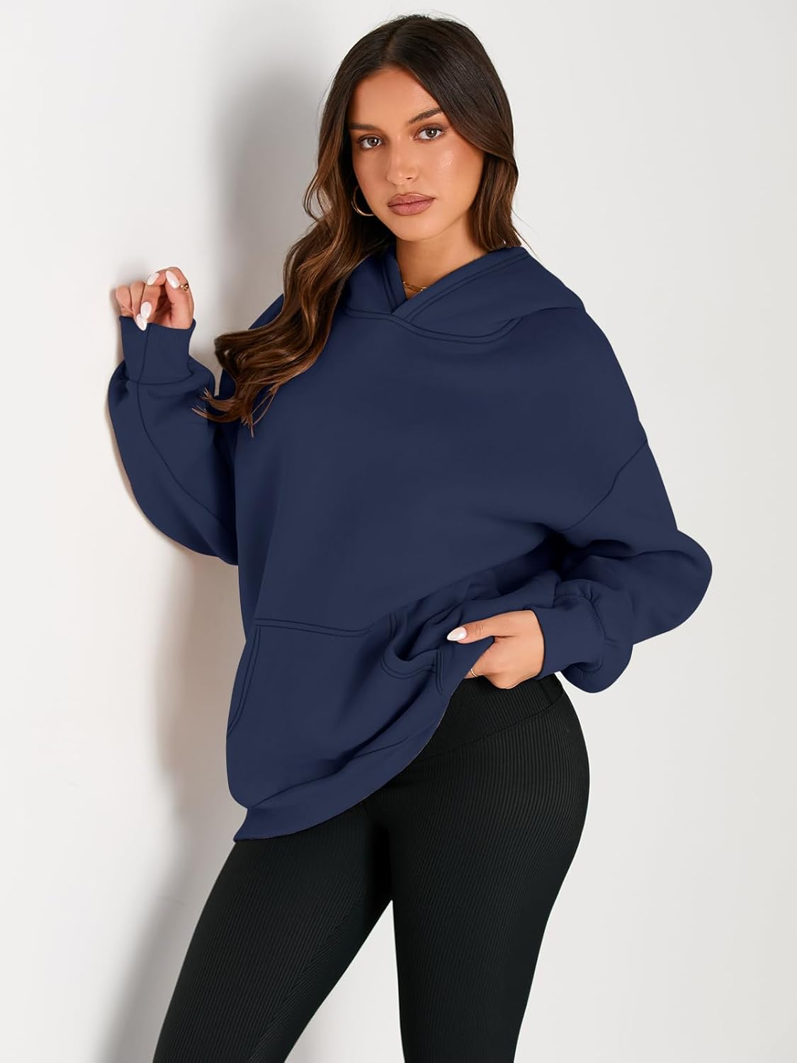 Women's Fleece Oversized Hoodie - Cozy Pullover Sweatshirt for Cold Weather - Picture 60 of 345