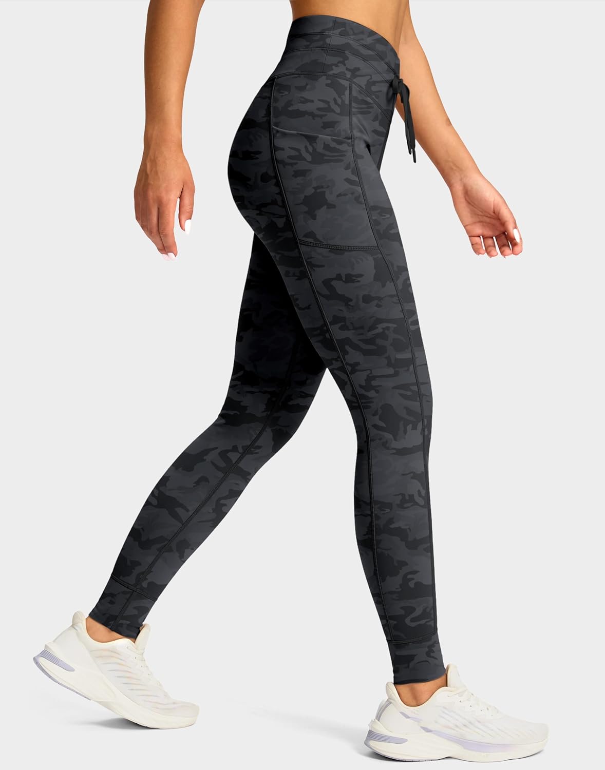 Women's High Waisted Fleece Lined Leggings with Pockets Water Resistant Pants