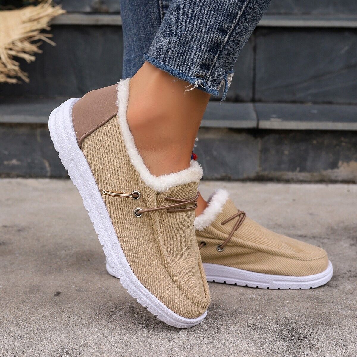 Women's Soild Fleece Lined Shoes Slip On Fluffy Warm Flat Non-slip Canvas Shoes - Picture 18 of 18