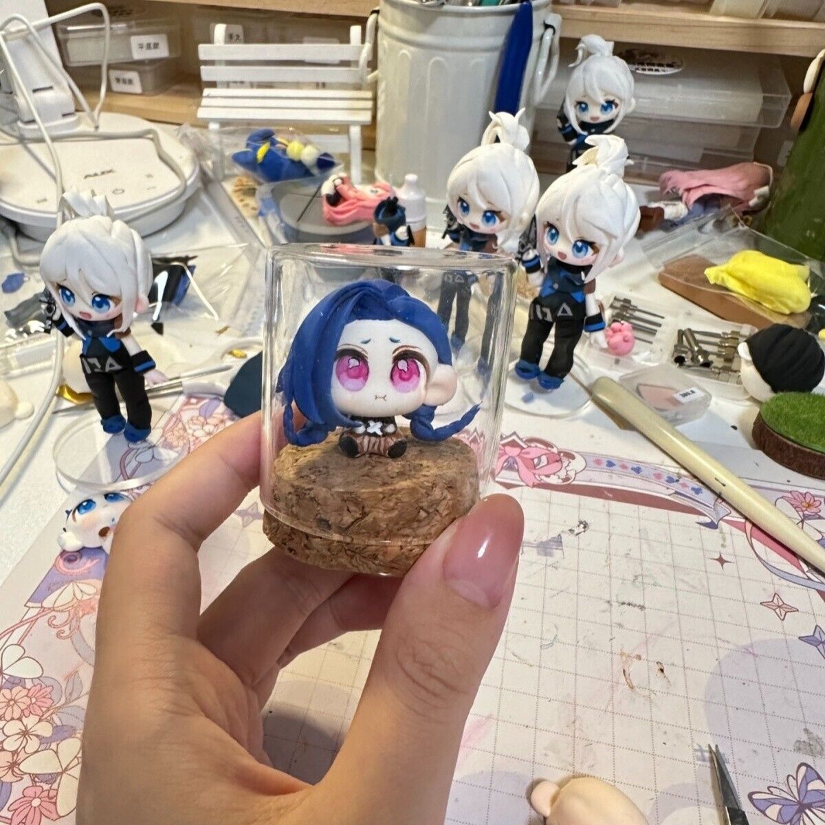Arcane: League of Legends Jinx Vi Ultralight Clay Figure Model Handmade Statues - Picture 4 of 5