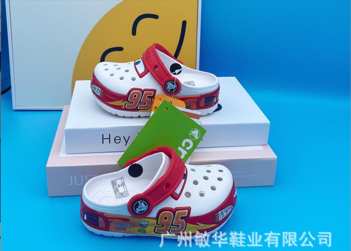 Hot Kid’s LIGHT-UP Lightning McQueen Croc NWT Kid Shoe Clog Disney C9-J3 Sizes!! - Bild 23 von 57