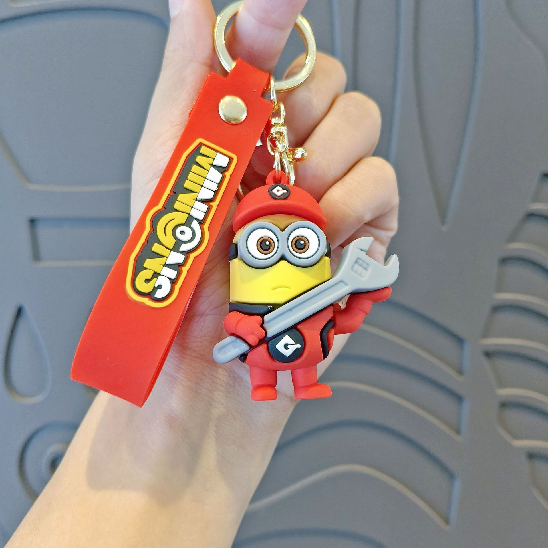 New Thief Daddy Minion Keychain Bob Couple Bag Pendant Doll Car Keychain - Picture 26 of 28