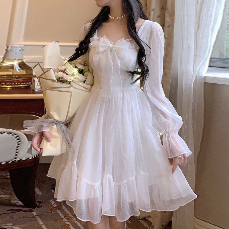 white lolita dress Sleeveless Multi-layer Ruffle Bowknot Sweet Jsk a voluminous skirt Alice in Wonderland Inspired Dress