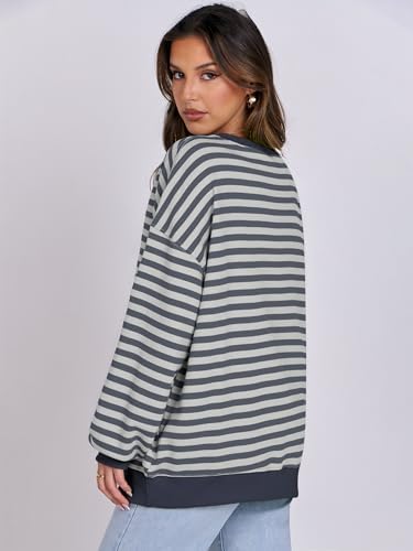 Women's Striped Oversized Crewneck Sweatshirt - Long Sleeve Pullover Trendy Top - Picture 120 of 155