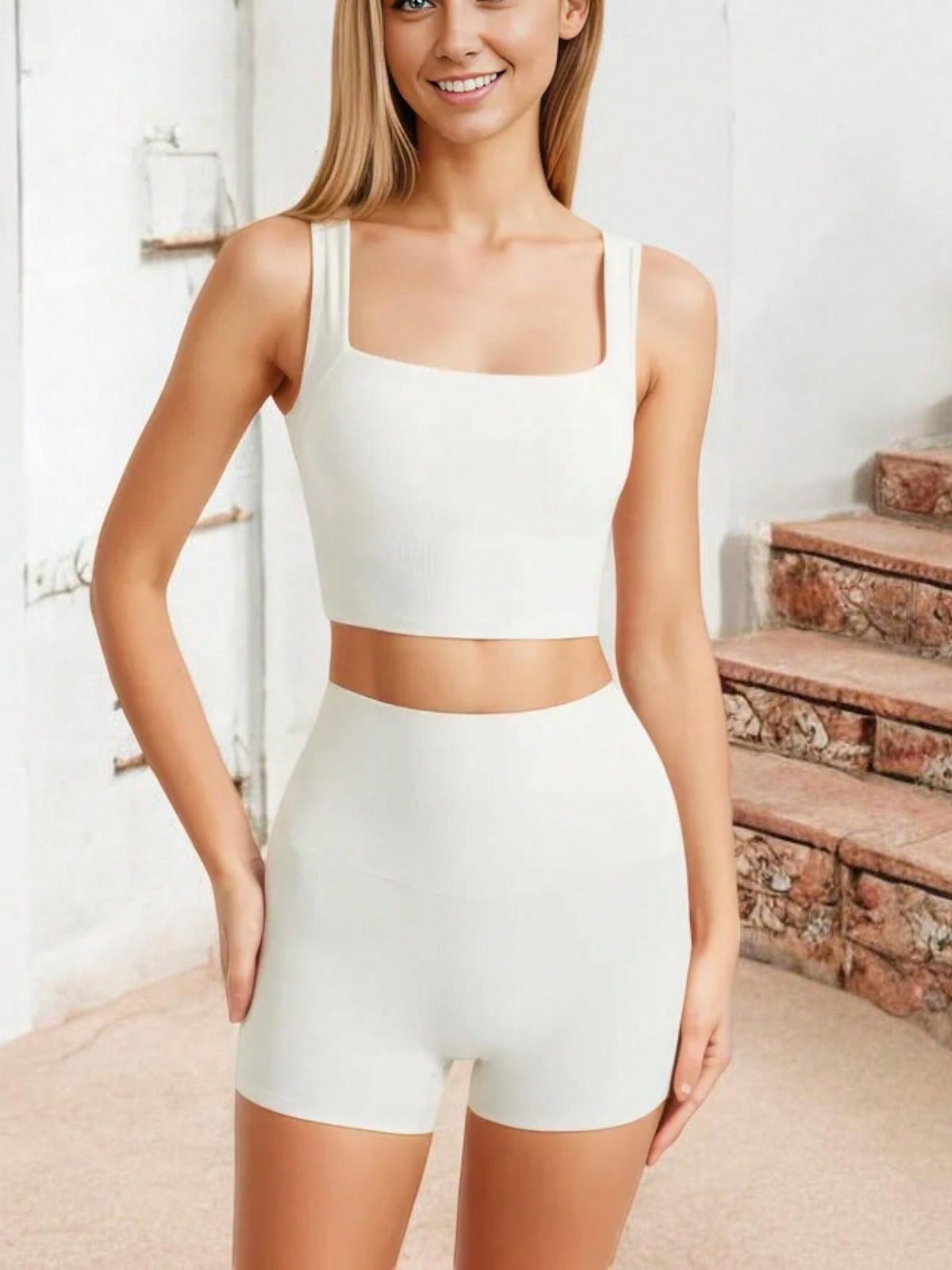 Women's Square Neck Cropped Sports Tank Top With Wide Shoulder Straps - Picture 21 of 21