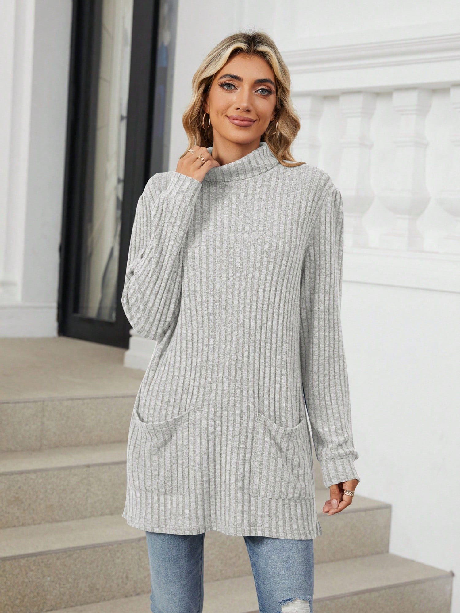 Women's Mock Neck Long Sleeve Ribbed Knit Tunic With Front Pockets - Bild 29 von 30