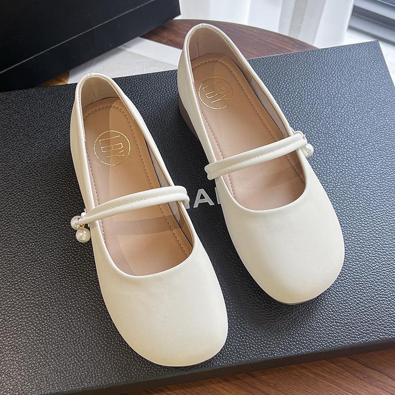 Einzelschuh weiche Sohle dicker Absatz gepaart mit Rock Mary Jane Schuhe - Bild 4 von 4