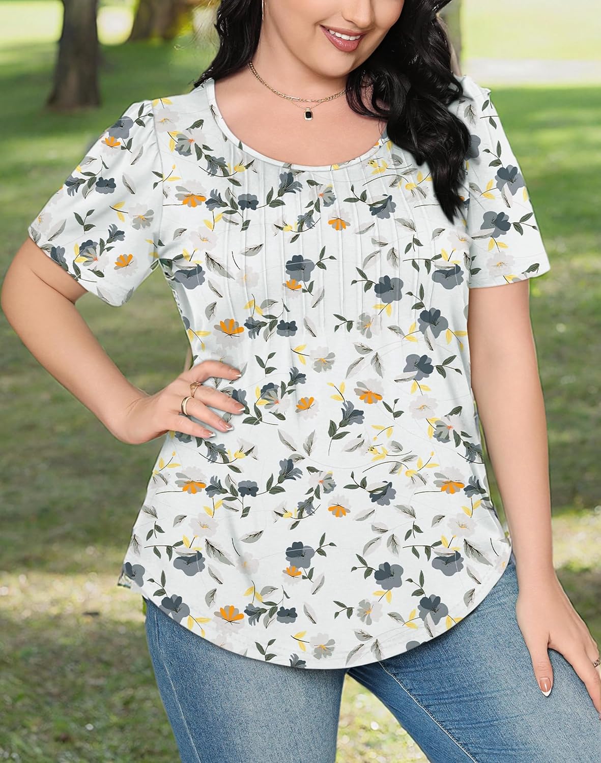 Women’s Short Sleeve Pleated T-Shirt - Casual Scooped Neck Summer Blouse - Picture 208 of 266