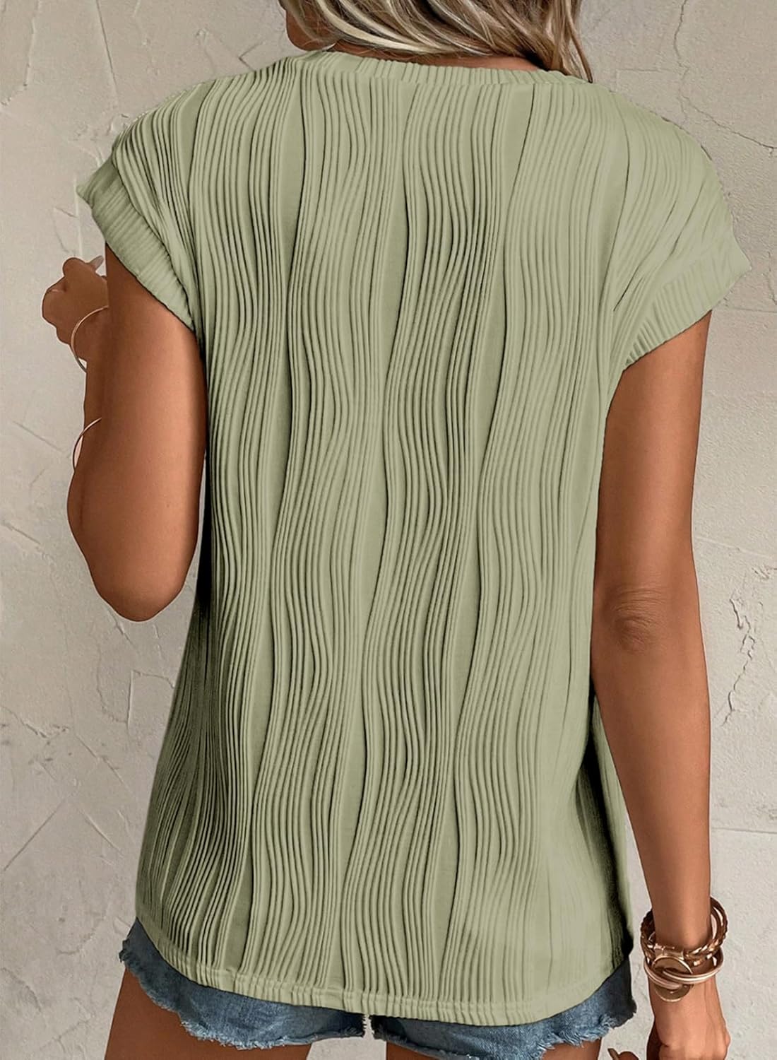 Camisetas básicas informales sueltas lisas tejidas cuello redondo texturizadas de manga corta para mujer - Imagen 31 de 122