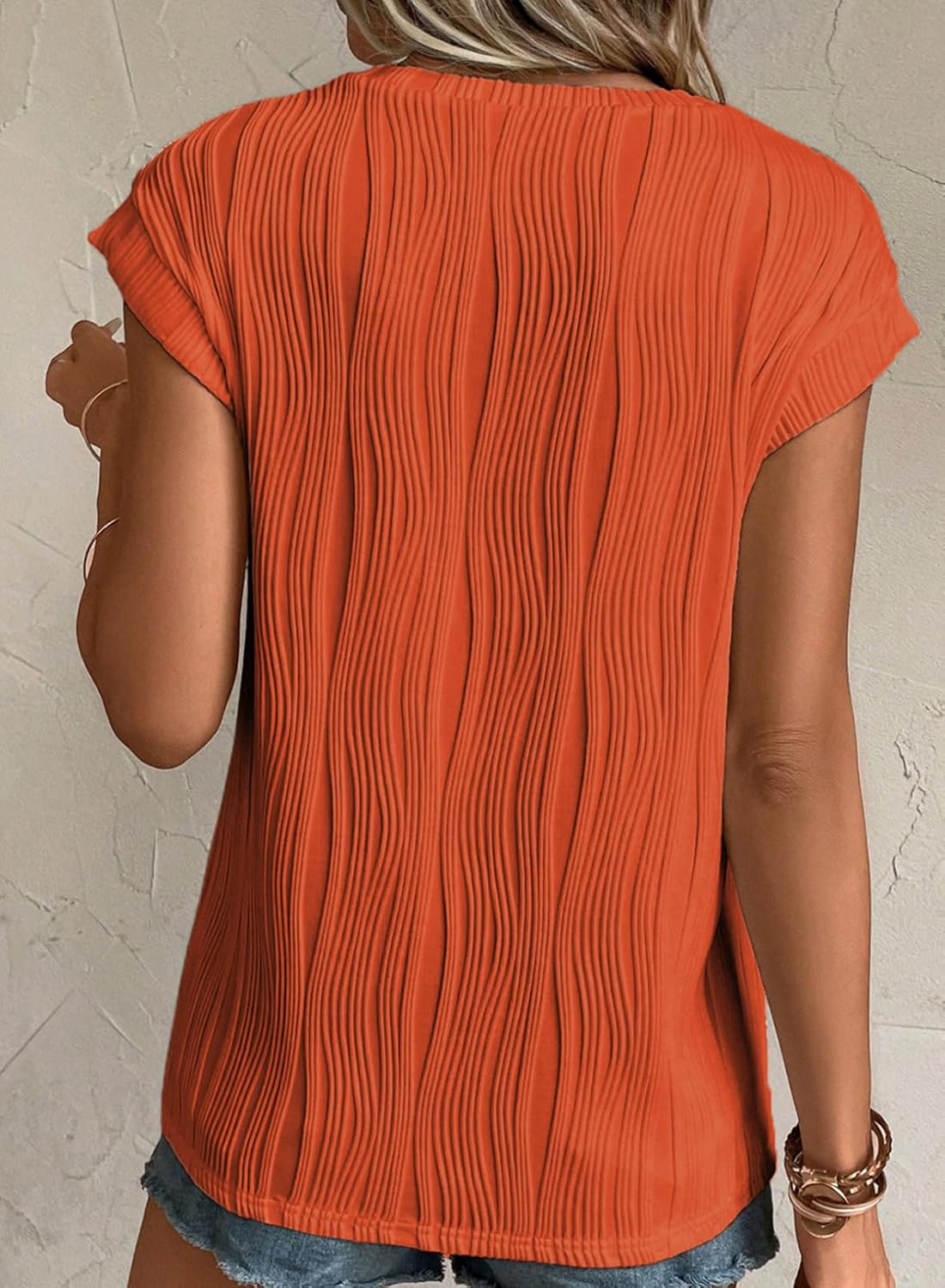 Camisetas básicas informales sueltas lisas tejidas cuello redondo texturizadas de manga corta para mujer - Imagen 58 de 122