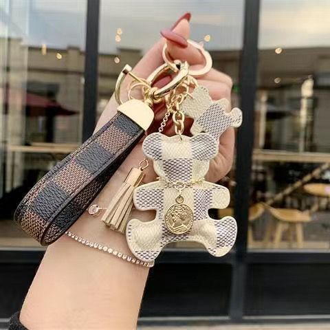 Kreativer kleiner Bär Leder Tasche Auto Schlüsselanhänger Ring Anhänger trendy weiblich - Bild 32 von 47