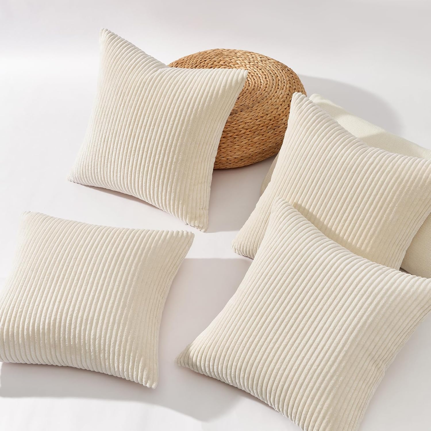 Decorative Throw Pillow Covers, Set of 4 Soft Velvet Cushion Cases for Farmhouse - Picture 78 of 181