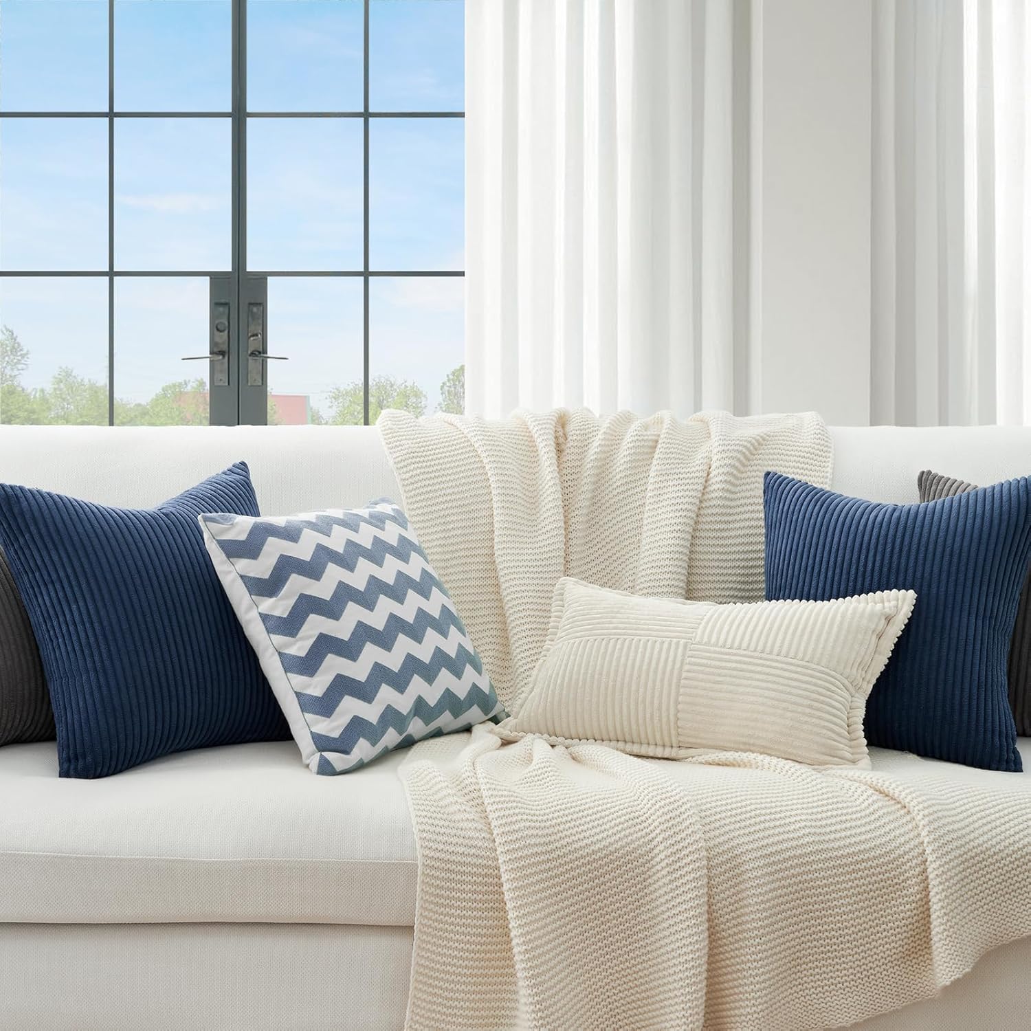 Decorative Throw Pillow Covers, Set of 4 Soft Velvet Cushion Cases for Farmhouse - Picture 89 of 181