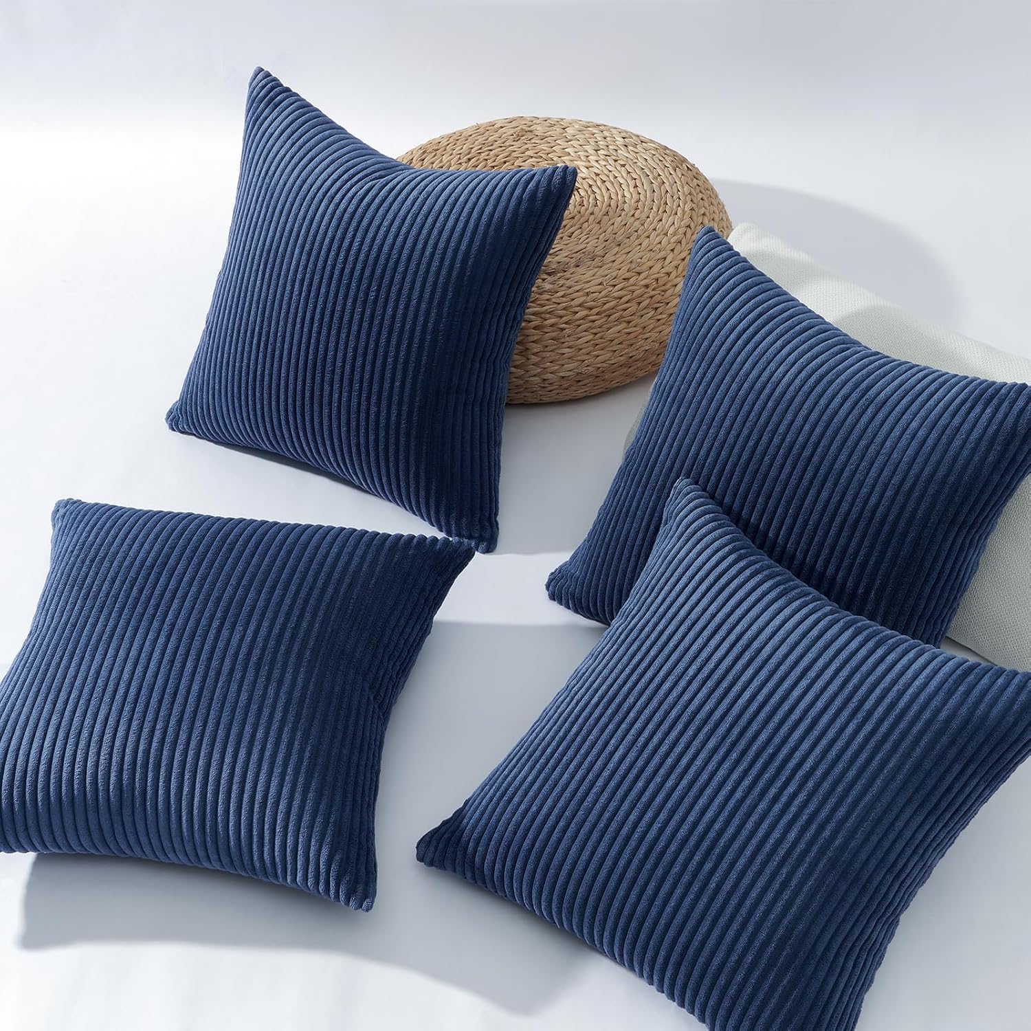 Decorative Throw Pillow Covers, Set of 4 Soft Velvet Cushion Cases for Farmhouse - Picture 91 of 181