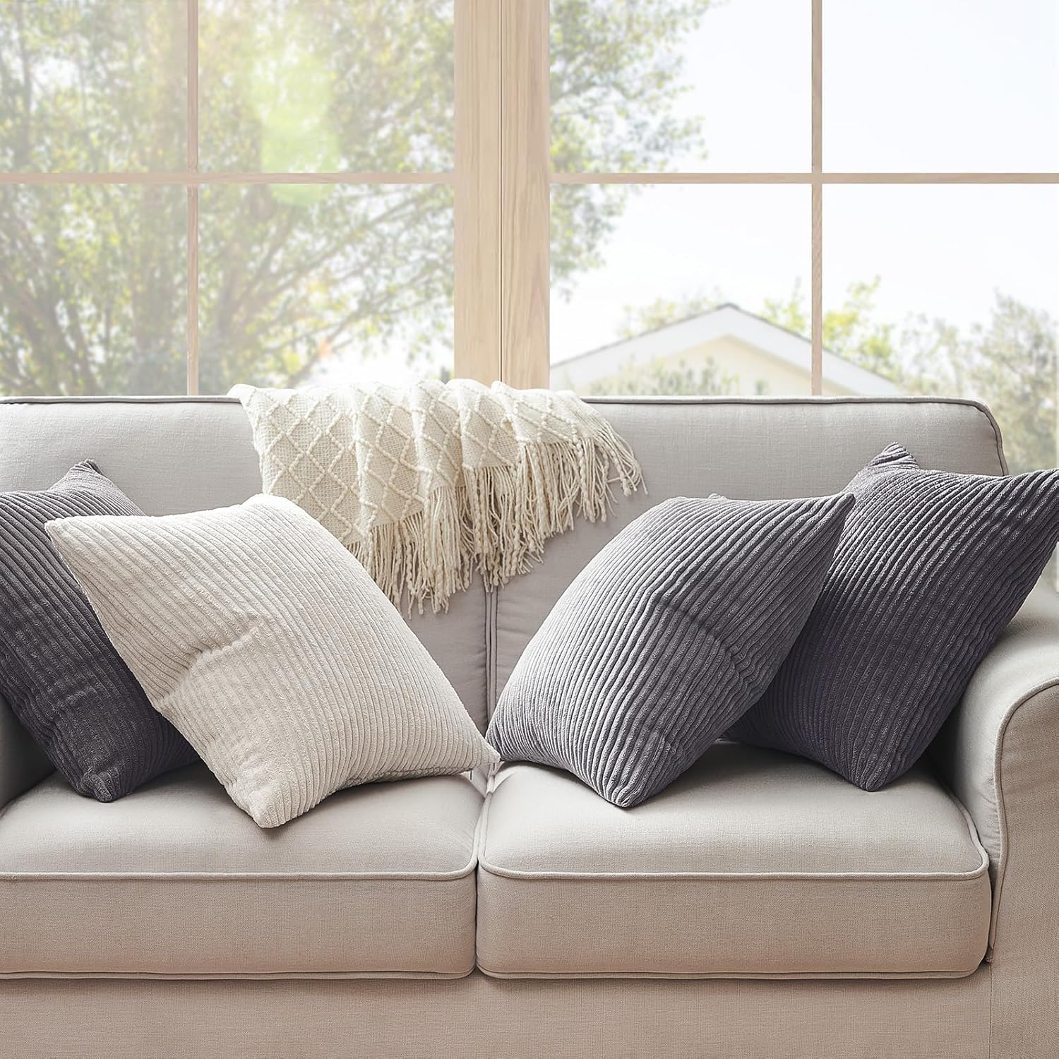 Decorative Throw Pillow Covers, Set of 4 Soft Velvet Cushion Cases for Farmhouse - Picture 109 of 181