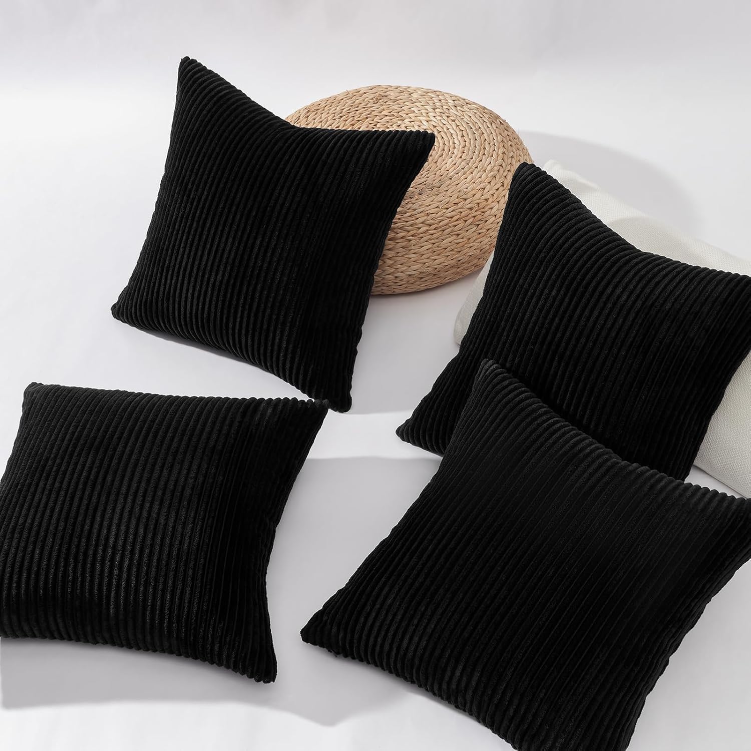Decorative Throw Pillow Covers, Set of 4 Soft Velvet Cushion Cases for Farmhouse - Picture 179 of 181