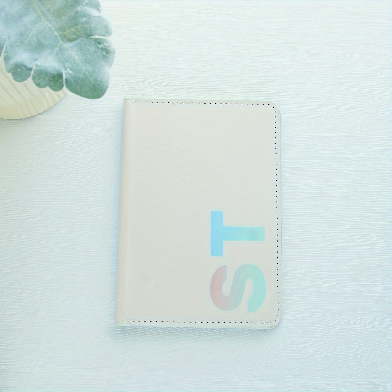 Personalized Two-Letter Ombre Passport Holder – Stylish Travel Wallet