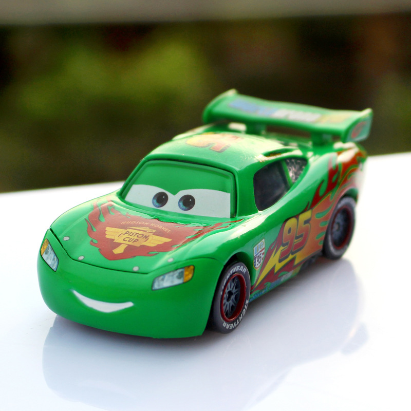 New Lightning McQueen Disney Pixar Cars 1:50 Diecast Model Car Toy Car Boy Gift - Picture 52 of 54