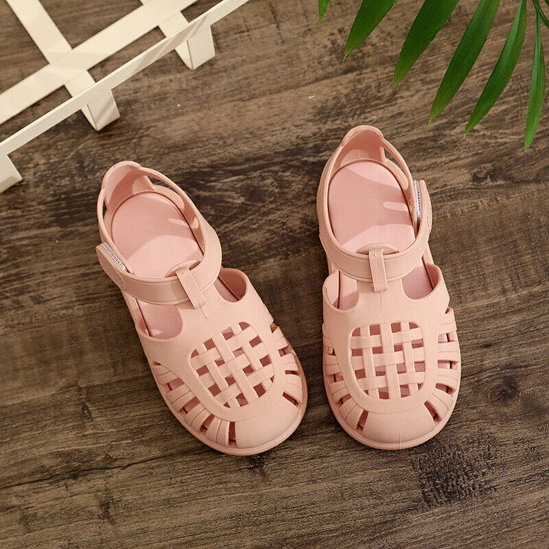 KIDS GIRLS BOYS SUMMER BEACH JELLY FLAT SANDALS CHILDRENS CLOSE TOE SHOES SIZE - Picture 35 of 40