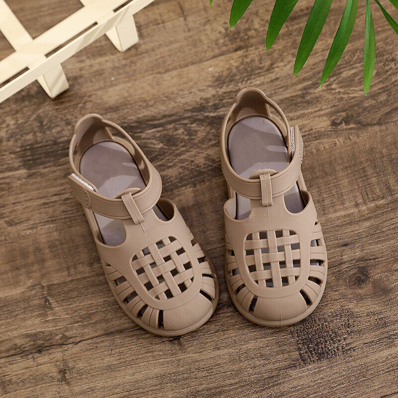 KIDS GIRLS BOYS SUMMER BEACH JELLY FLAT SANDALS CHILDRENS CLOSE TOE SHOES SIZE - Picture 36 of 40