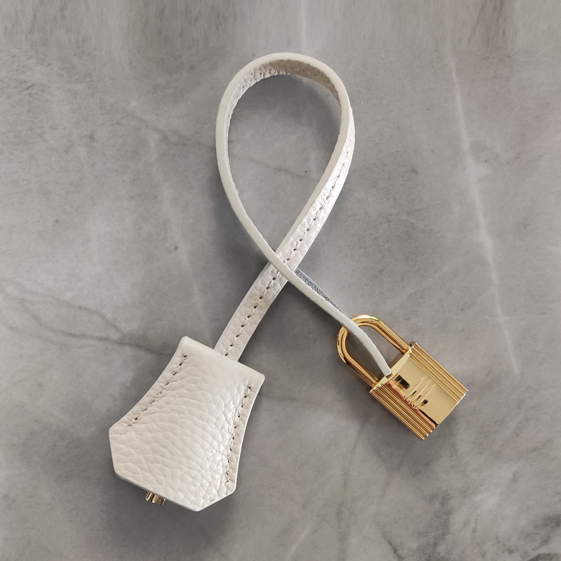 Real Cowhide Leather Clochette Bag Charm Gold/ Silver Padlock & Key for Handbags - Picture 34 of 47