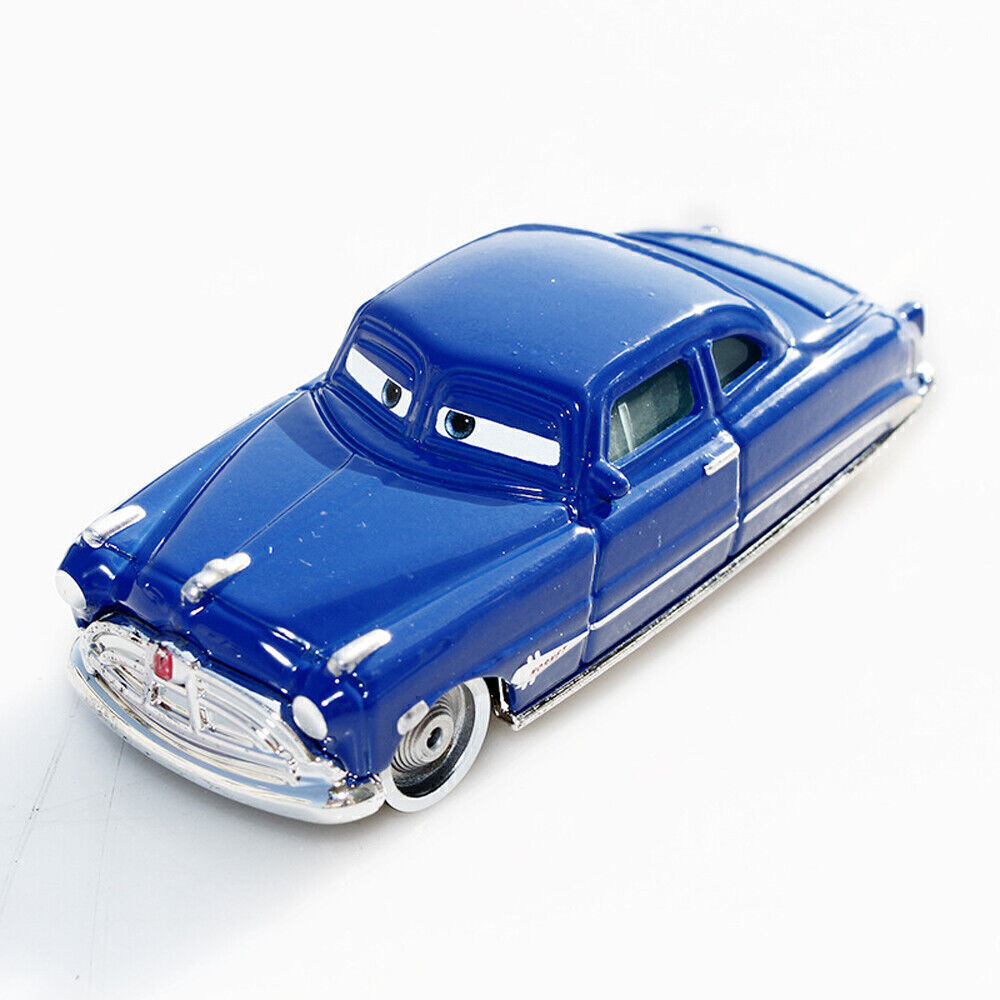 Disney Pixar Cars 3 2 Lightning McQueen Jackson Storm Ramirez Mater Huston - Picture 34 of 285
