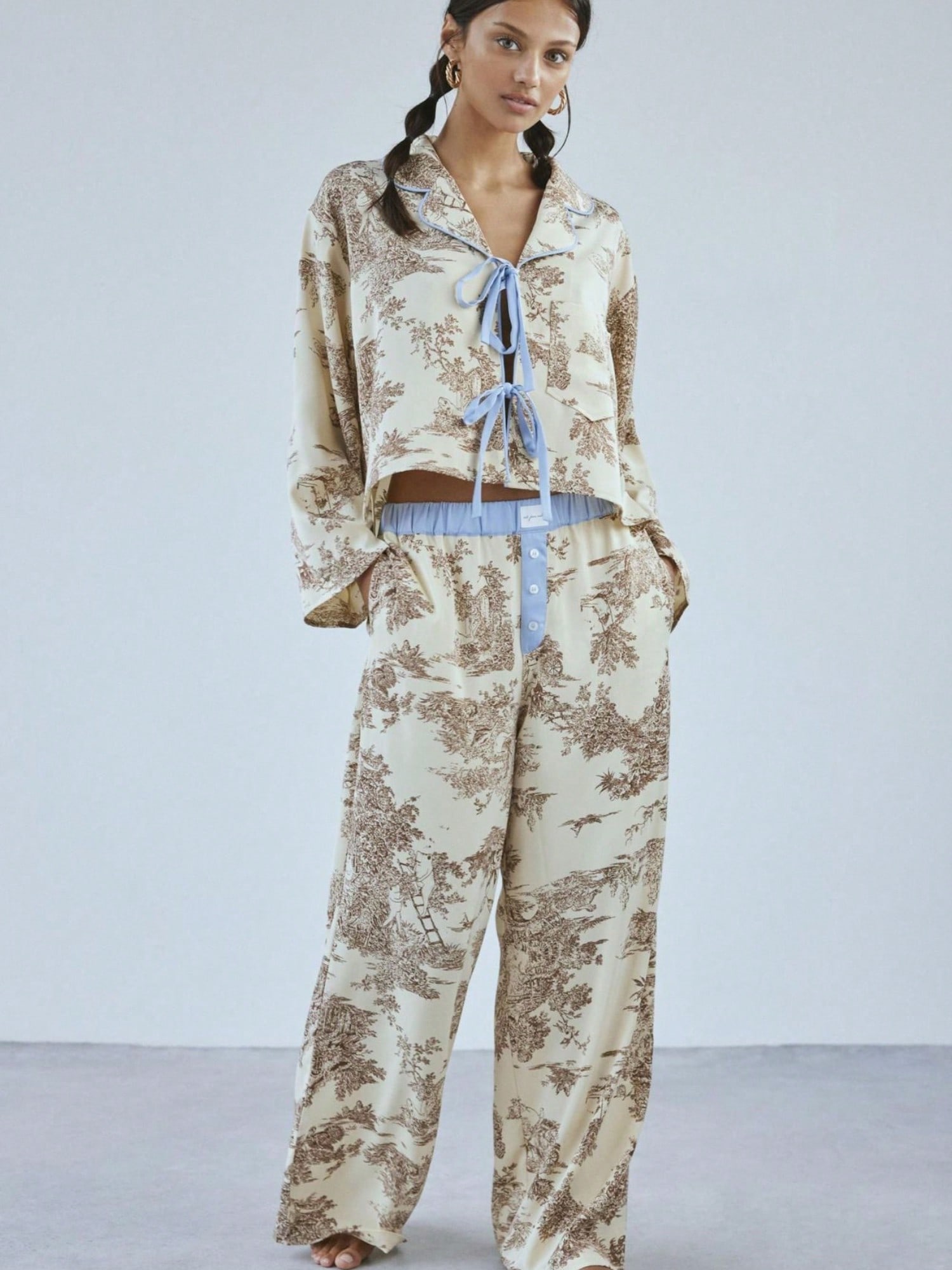 Women's Toile Print Satin Pajama Set With Ribbon Tie And Wide Leg Pants