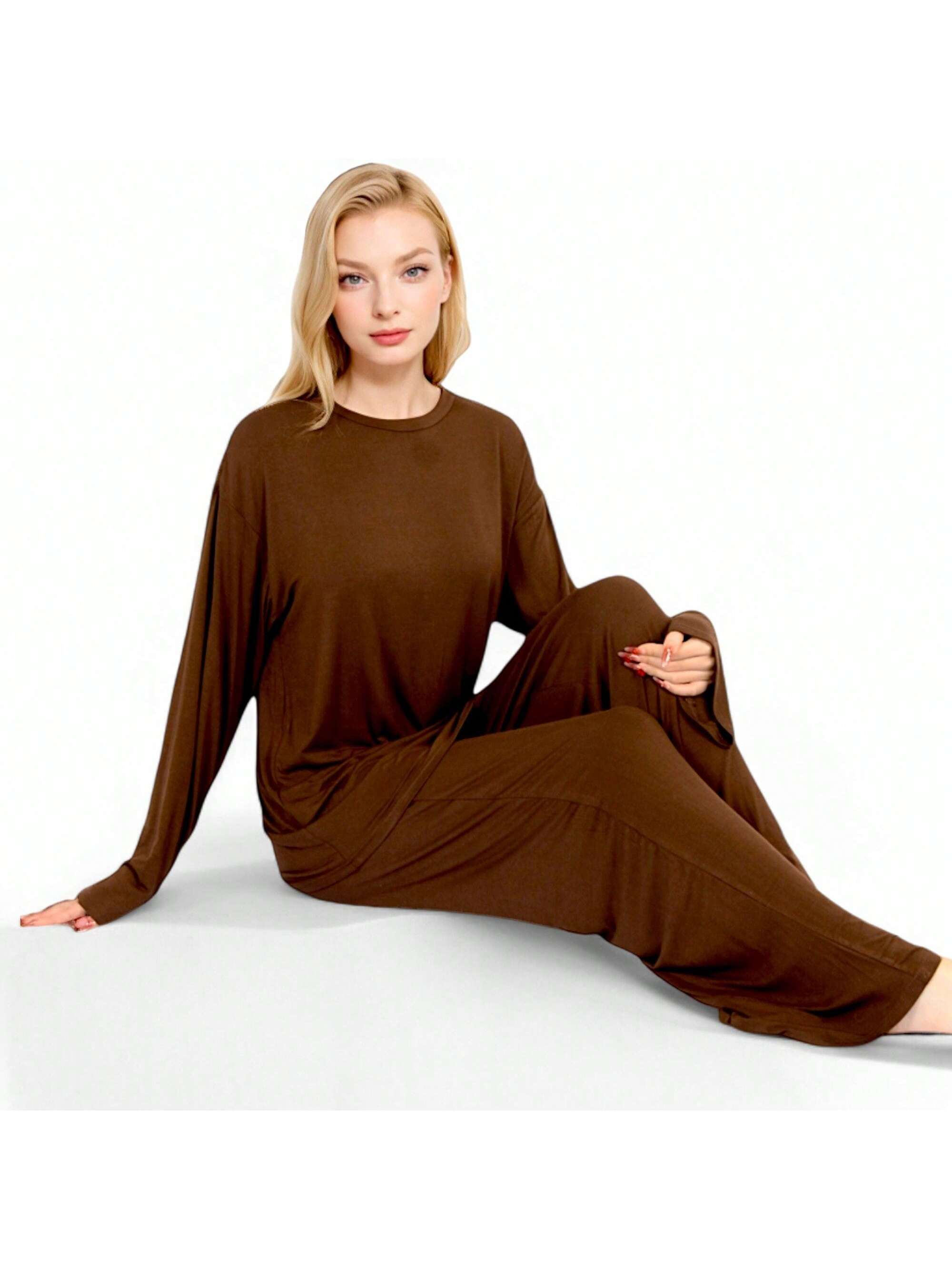 Women's Minimalist Lounge Set With Long Sleeve Oversized Top And Wide Leg Pants - Picture 8 of 8