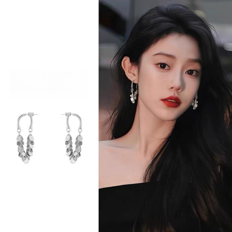 Golden Tassel Earrings for Women with Retro Temperament Ear Accessories - Picture 53 of 67