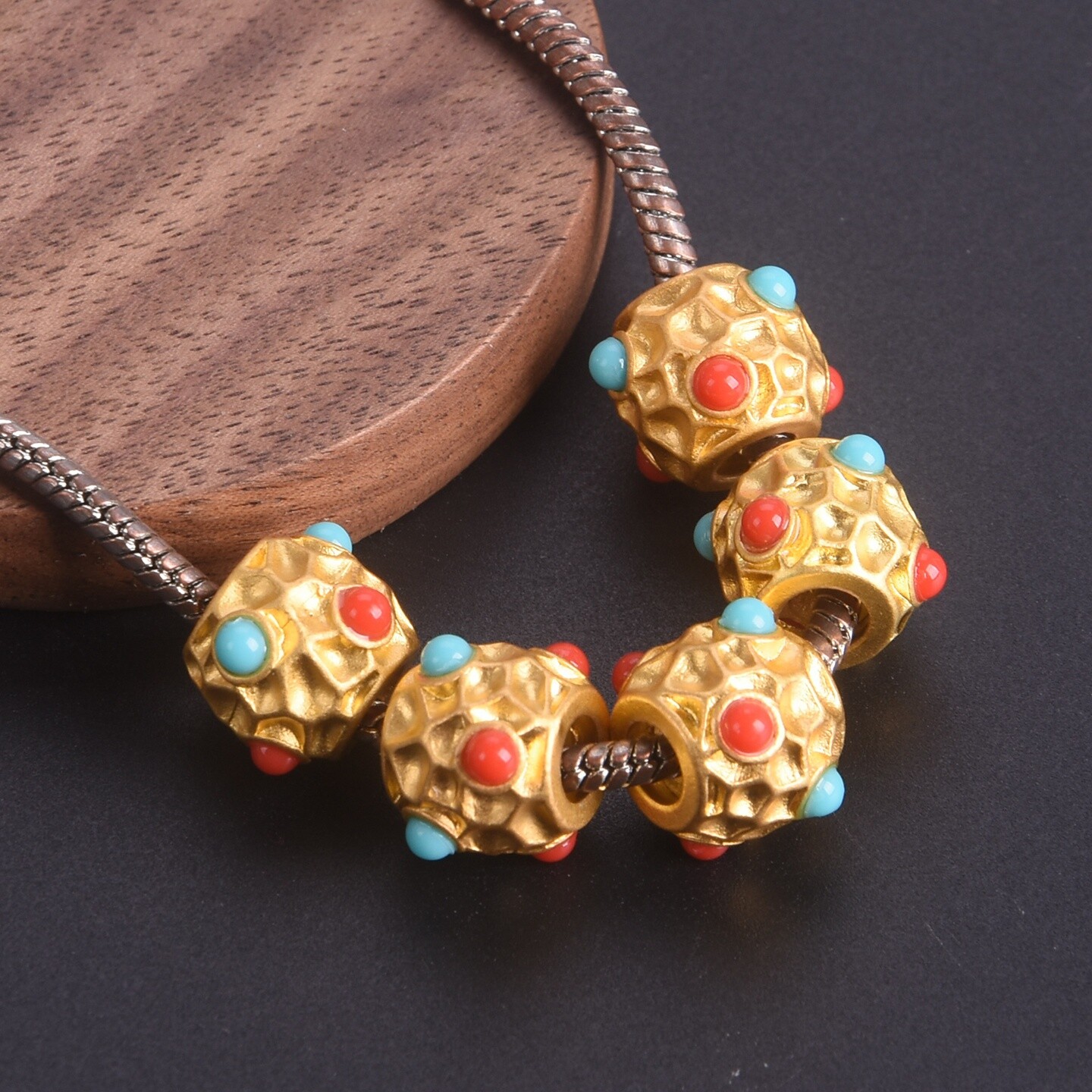 Lote de 5 cuentas sueltas de metal de aleación de 11 mm ~ 18 mm color dorado mate para hacer joyas - Imagen 9 de 10