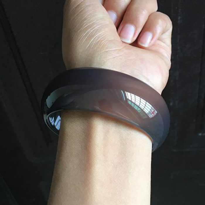 Natural smoky gray ice se*ed widened and thickened agate and chalcedony bracelet