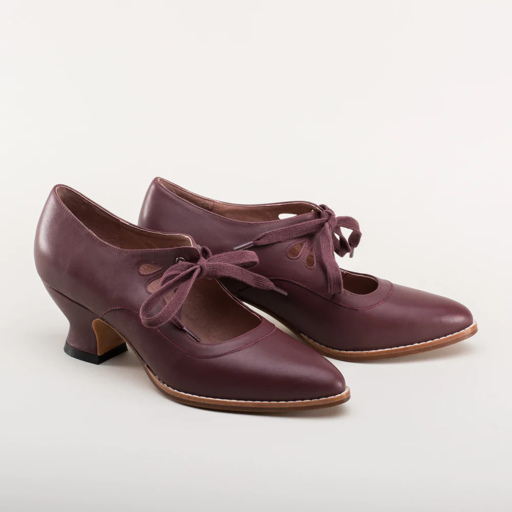 Casual Women's 2025 Hollowed Out High-Heeled Lace Up Plus Size Shoes - Picture 8 of 10