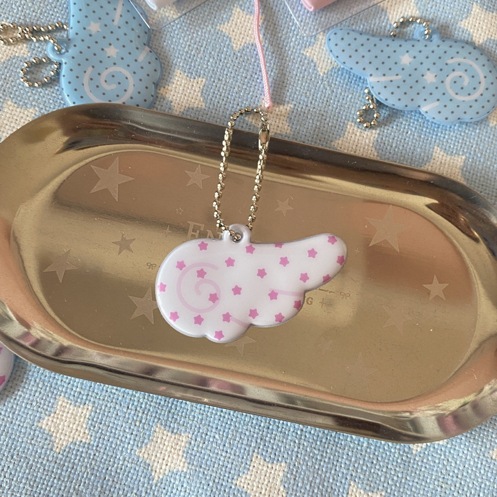 Mini Colgante Ala Estrellas Doble Cara PVC En 5 Colores Para Llavero - Imagen 17 de 21