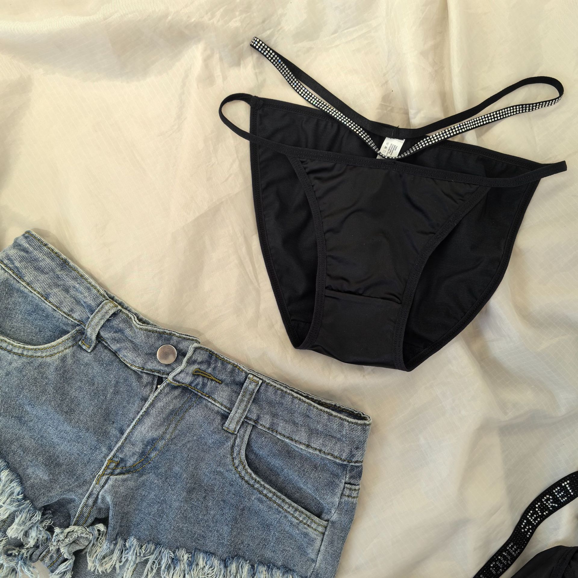 Nightclubs Expose Waists, Rhinestone Letter Belts Ice Silk Underpants, Satin
