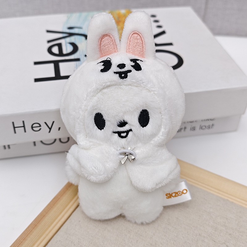 ches Kpop Stray Kids Seoul FM Concert SKZOO Cape Cartoon Plush Doll Keychain 4in - Picture 15 of 20