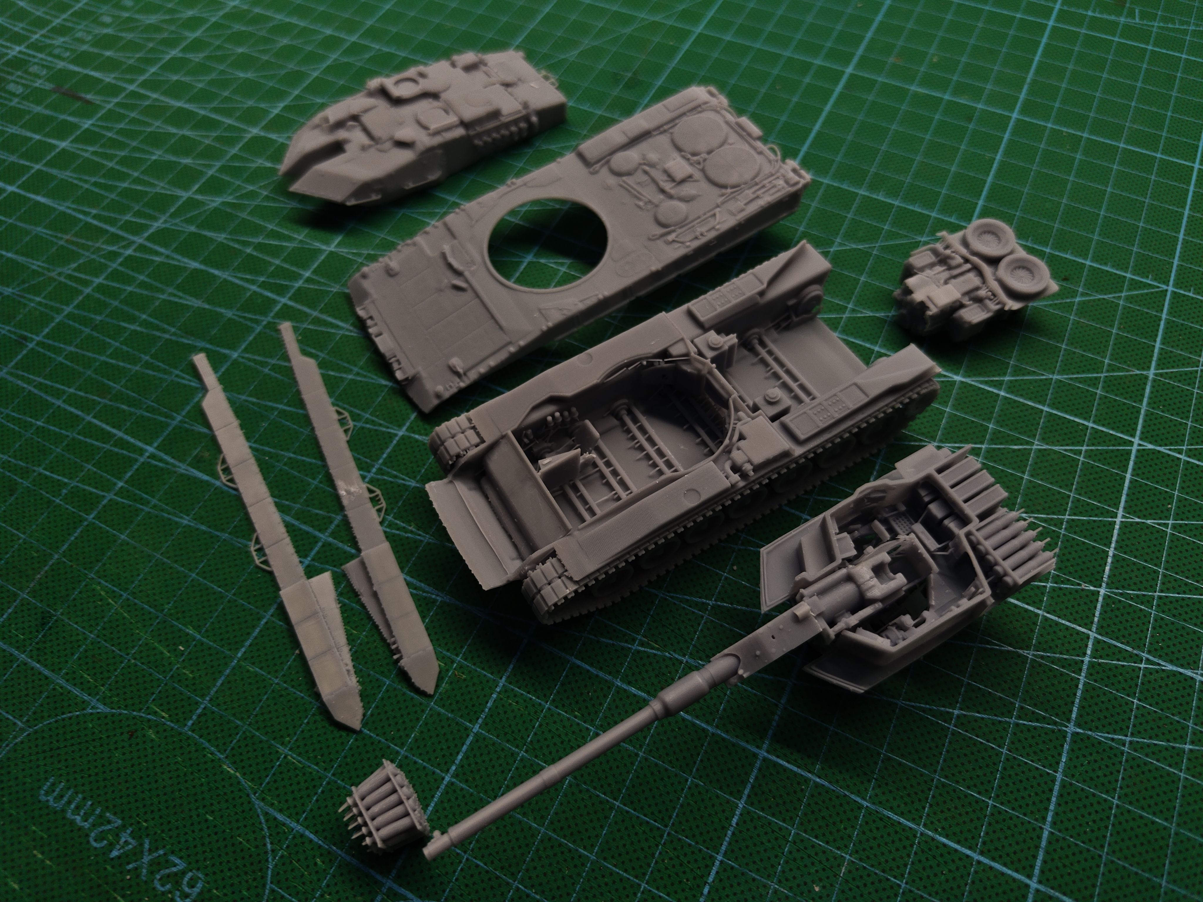3D printing 1/72 Leopard 2A7Hu/strv122b Main Battle Tank Kit Resin Unpainted - Picture 11 of 12