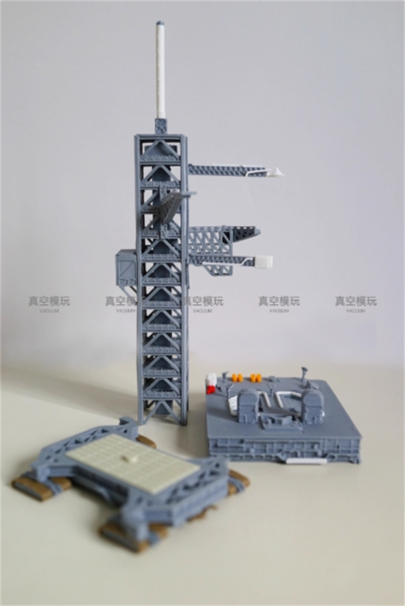 1/700 Scale Kennedy Space Center Launch Complex LC-39A Space Scene Grounds